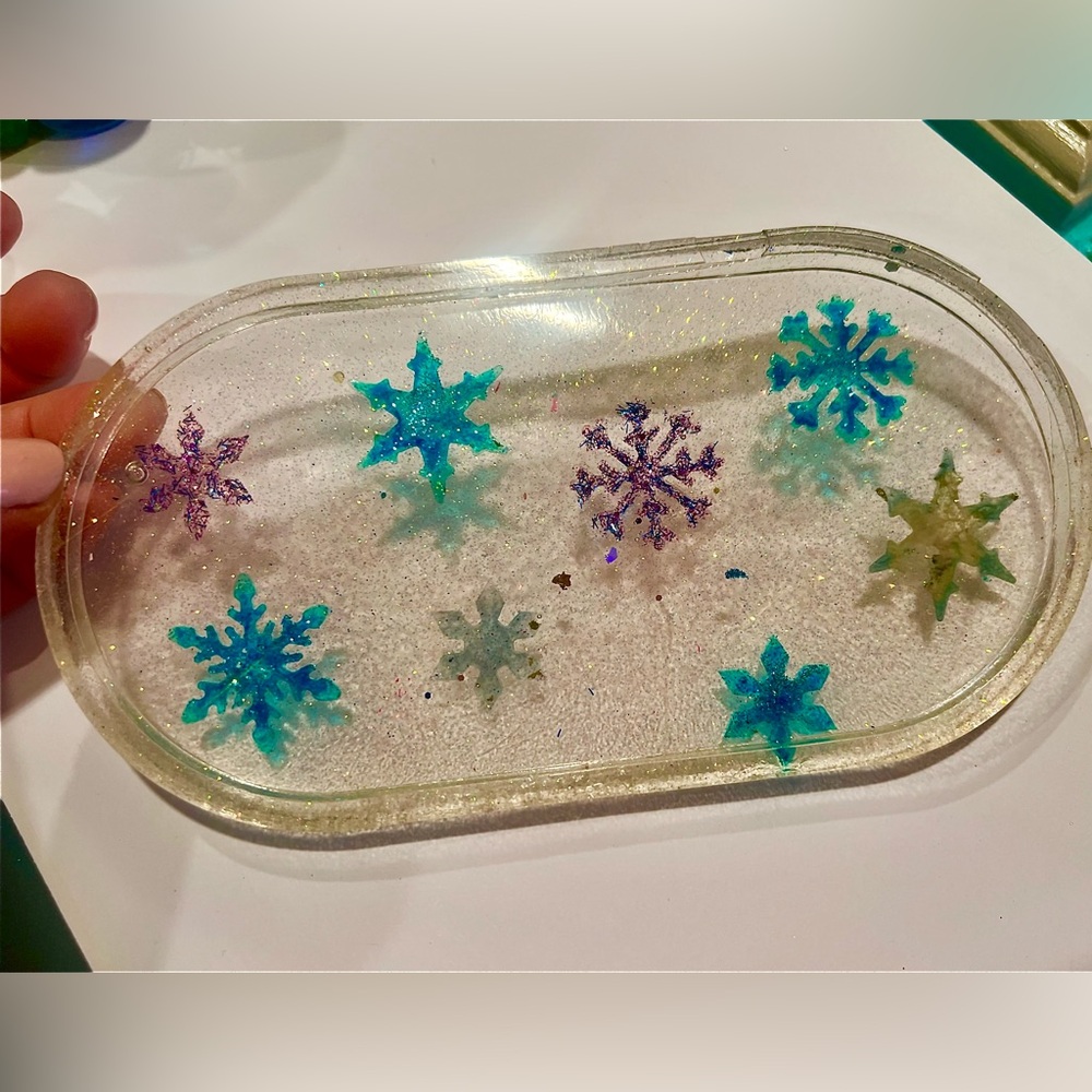 Colorful Snowflake Resin Tray